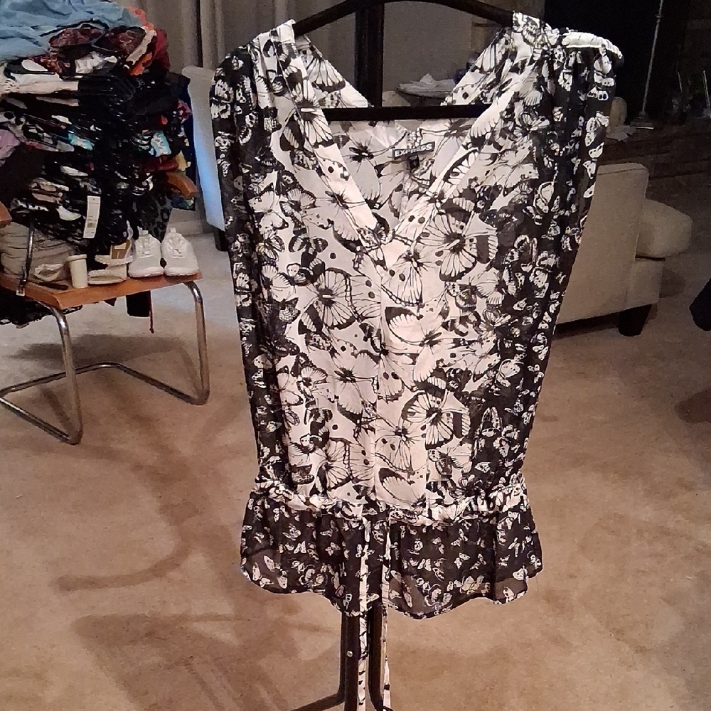 Express Monochrome Butterfly Print Blouse